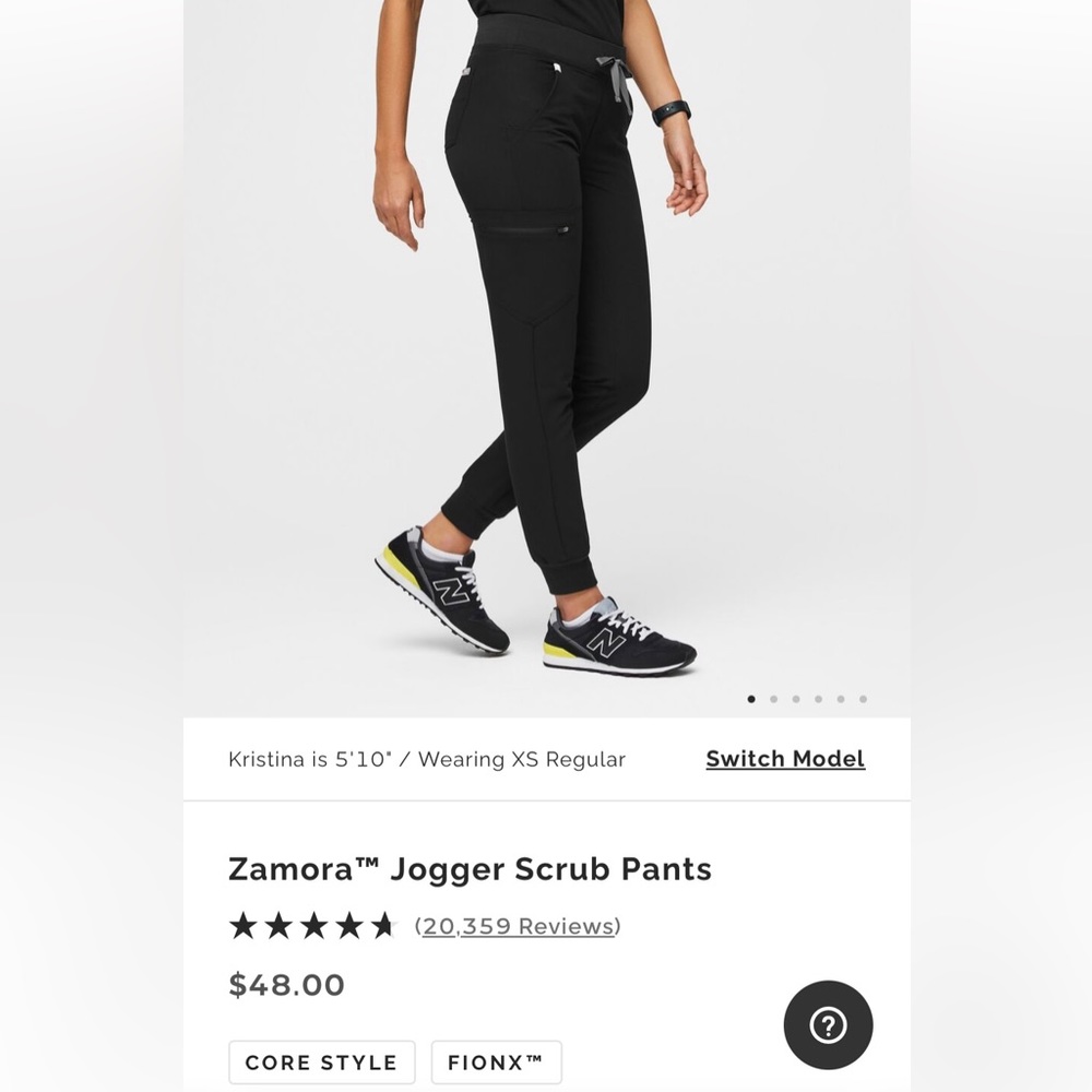 FIGS, Zamora scrubs w/ small imperfection